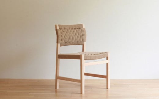 対馬ヒノキ ダイニングチェア ( ベージュ )《対馬市》【家具製作所kiiro】  チェア 椅子 家具 ヒノキ いす イス リビング ダイニング インテリア [WAL016] 1319841 - 長崎県対馬市