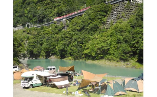 15-7 川根本町「アプトいちしろキャンプ場」利用券（先行予約権付） 1922034 - 静岡県川根本町