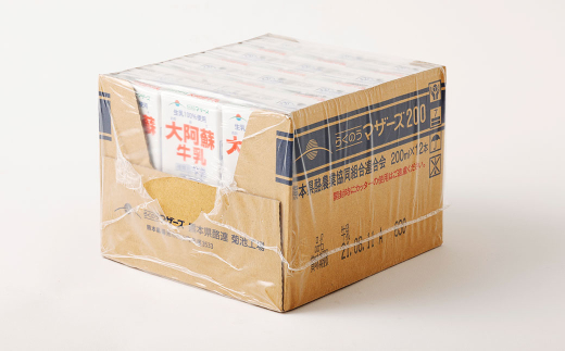 【1ヶ月毎4回定期便】大阿蘇牛乳 200ｍl 計48本（12本×4回）牛乳 乳飲料 生乳100%
