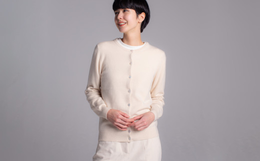 ふるさと納税 服 女 岩手県 北上市  UTOカシミヤ レディース超高級ベビーカシミヤカーディガン（キャメルM）岩手県 北上市 U0054 キャメルM UTOカシミヤ】レディース超高級ベビーカシミヤカーディガン