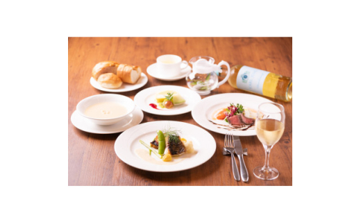 <橋立ベイホテル>創作フランス料理 ランチペア食事券『選べるメインコース』【1475278】 2046957 - 京都府与謝野町