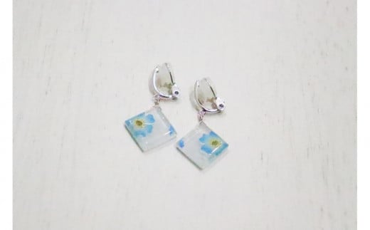 【七宝】青い花のイヤリング SV（銀色・M）- ギフト包装付き - 2034848 - 愛知県大府市
