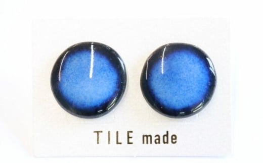 【美濃焼】 青むら タイル ピアス 直径20mm 瑞浪市 / TILEmade タイル アクセサリー ハンドメイド [AZCD042] 833653 - 岐阜県瑞浪市