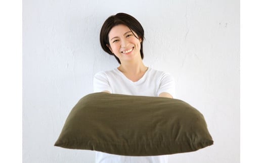 睡眠に関する悩みを抱えていたら、ぜひ「焼桐つぶ枕」を。きっとあなたの睡眠改善のお役に立つことでしょう。ご贈答にもどうぞ。