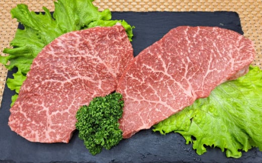 【全6回定期便】 熊本県産 A5等級 黒毛和牛 和王 モモ ステーキ 約150g×2P 計約1.8kg 牛肉 【帝神志方ミート 株式会社】 [AYCH066] 2052853 - 熊本県合志市
