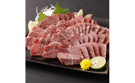 <カナダ産国内肥育>熊本直送 馬刺し 大トロ1kg(美里町)【1383813】 2070493 - 熊本県美里町