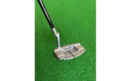 ツアー4勝を誇る-DRAG TOUR ISSUE Limted100 SQUAD-GOLF 33インチ シリアルナンバー入り [ プレゼント 贈り物 ギフト 誕生日 父の日 ゴルフ 大阪府 門真市 ]