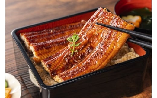福岡県宇美町のふるさと納税 うなぎ 小分け 蒲焼 4尾 特大サイズ 約 1.5kg 肉厚 タレ・山椒付 茶葉蒸し [大黒物産 福岡県 宇美町 um40bak830002] 鰻 ウナギ うなぎ蒲焼 鰻蒲焼き 訳あり 蒲焼き かば焼き 真空パック 個包装 冷凍 unagi