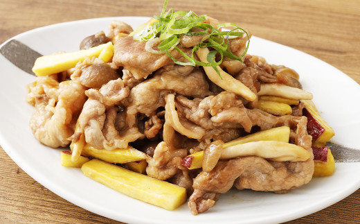 “極上・上”等級だけの上質な豚肉 「お肉博士の競り美豚」カタ 2000g ( 500gx4 ) 切り落とし