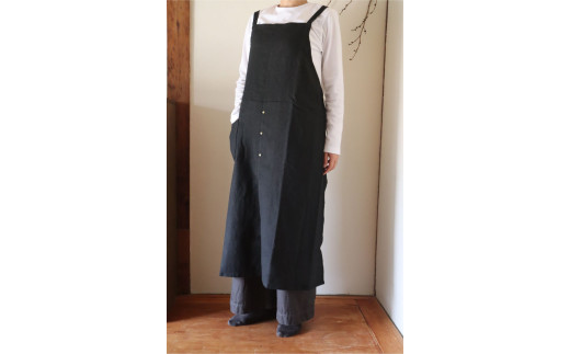 ふるさと納税 服 女 奈良県 奈良市 エプロン 〈すりっとエプロン・long〉 Fu-ra カラー：生成り おしゃれエプロン ロング丈 奈良県 奈良市 なら 33-010 カラー… エプロン 〈すりっとエプロン・long〉 Fu-ra 【カラー：生成り
