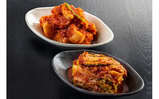 【焼肉三千里】白菜キムチ（500g）カクテキ（500g）　計1kg 【漬物 食品 セット 食べ比べ 発酵食品 】 2116754 - 東京都江東区