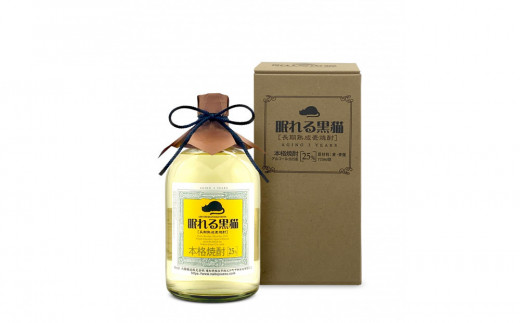本格焼酎　眠れる黒猫　720ml