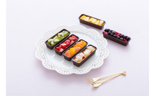 カタラーナ フルーツ プリン 詰め合わせ ギフト 6個 入｜フルーツ プリン カタラーナ アイス あいす アイスクリーム スイーツ お菓子 洋菓子 おやつ ケーキ 6個 詰め合わせ セット ギフト プレゼント 贈り物 冷凍 長野県 飯田市 959139 - 長野県飯田市