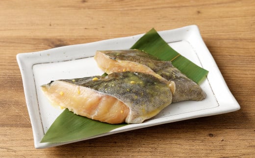 西京漬け 極み銀だら 8枚セット  ／ 約560g 西京味噌 銀だら 鱈 たら タラ 魚 海鮮 魚介 漬け魚 漬魚 焼き魚 切り身 切身 おかず おつまみ セット 茨城県 神栖市 冷凍
