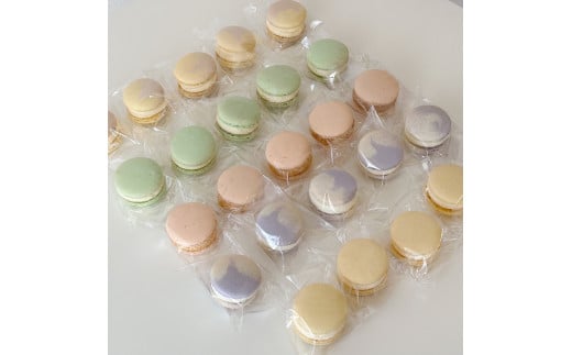 鈴鹿市＜トゥンカロン＞kaul coffee(カウルコーヒー)のマカロン24個セット