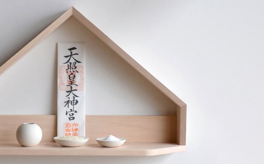 神棚 + 神具 セット 取付ネジ付き #ハードメープル材 #磁器 ／ 棚 メープル材 無塗装 シンプル 水玉 お皿 工芸品 日用品