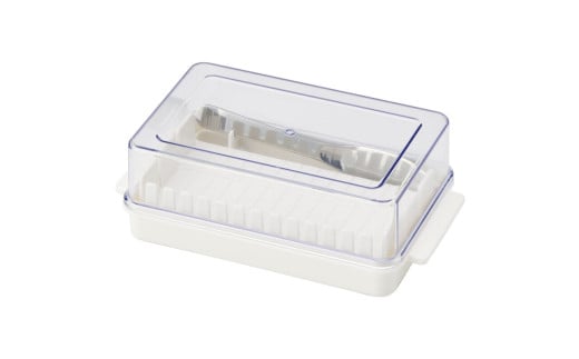 バターケース カット バターカッター ナイフ 付き 簡単 便利 日本製 ギフト 母の日 プラスチック BTG1N[定量カッティングガイド付き プレゼント バターカット 保存 製菓]キッチングッズ バター 597411 奈良県 奈良市 なら 3-012