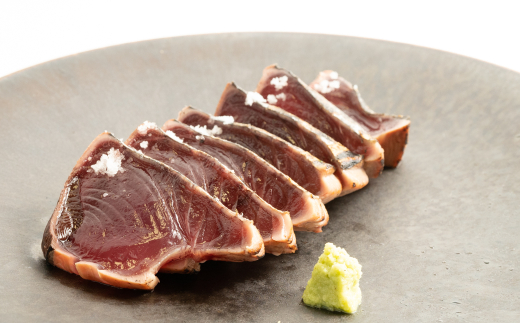 M139 一本釣り藁焼き戻り鰹たたき1Kg(藻塩入り) 2122639 - 和歌山県和歌山県庁