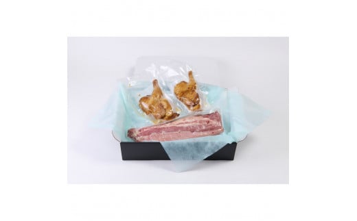 ＜数量限定＞スペアリブスモーク約650g×1個、半丸チキンスモーク約400g×2個のセット 2049489 - 三重県鈴鹿市
