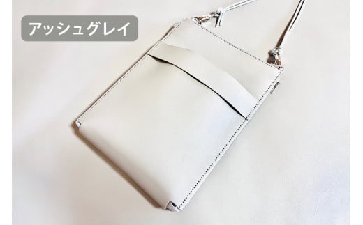 [メッセージスマホポーチ3] アッシュグレイ｜スマホポーチ スマホ スマートフォン 鞄 バッグ ポーチ 名入れ ヌメ革 パスケース キーリング [0894] 2155801 - 東京都足立区
