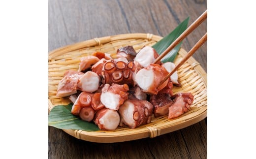 タコのぶつ切 (750g) 魚介 たこ タコ 蛸 真蛸 小分け 国産 ボイル カット たこ焼き からあげ から揚げ 唐揚げ おかず おつまみ 海の幸 【opar004】【磯武】