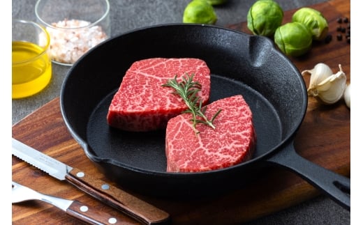 鳥取和牛サーロインと希少部位のステーキセット1.3kg（サーロイン3枚 計700g、希少部位ステーキ5枚 計600g）