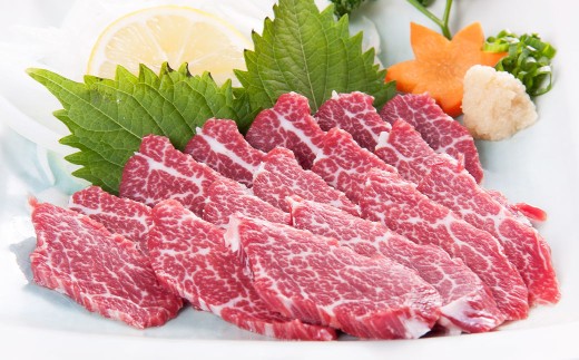 [桜屋]貝の身(カイノミ) 馬刺し 300g (専用醤油付き:150ml×1本) 馬肉 馬刺 お肉 コザシ 霜降り しょうゆ 冷凍 熊本県 西原村
