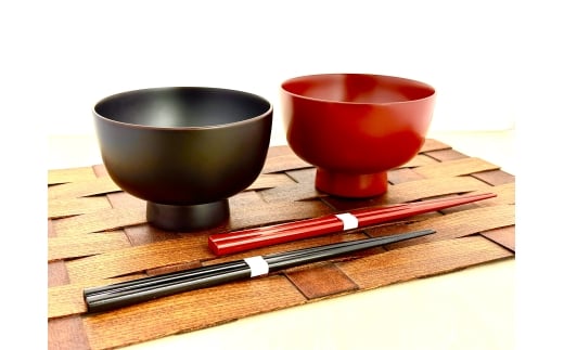 川連漆器 箸付夫婦鉄鉢椀（銀朱・銀溜）紙箱入【(株)佐藤商事】[H8-5501]