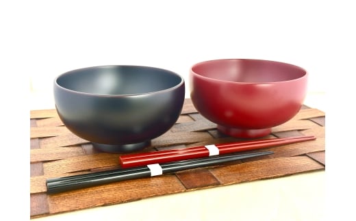 川連漆器 箸付夫婦4.4寸椀（銀朱・銀溜）紙箱入【(株)佐藤商事】[C4-5501]