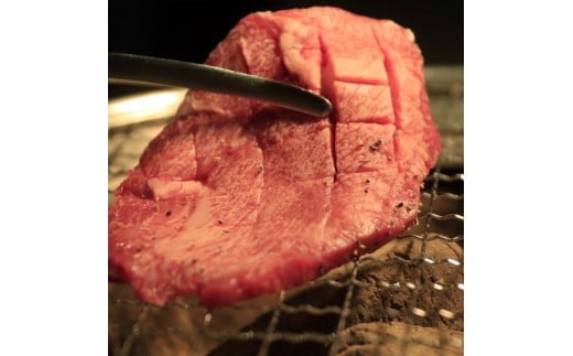 【ふるさと納税】 牛タン 厚切り牛タン 7mmカット 1kg 毎月お届け(全3回) [  厚切りタン 厚切り牛タン タン 味付け牛タン 牛たん 焼肉 焼き肉 ステーキ 牛肉 焼肉 焼肉用 塩タン タン塩 味付け牛タン 本格 人気 ランキング 贅沢ギフト 返礼品 三豊市 送料無料 サンエーフード ]