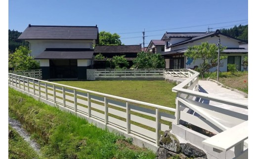 ワンちゃん連れの方に嬉しいドッグランも併設（ご利用時は要問合せ）