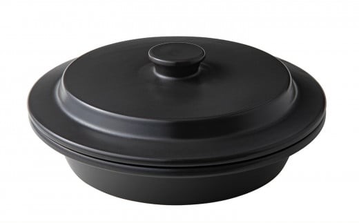 PETARI Shallow Pot 30cm Jet Black（ブラック）G.M.P 【 グッドデザイン賞受賞 陶器製 万能調理土鍋 鍋 土鍋 平鍋 浅鍋 電子レンジ可 キッチン雑貨 新生活 ギフト プレゼント 三重県 四日市市】