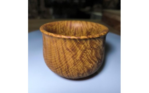 屋久杉虎杢抹茶碗
