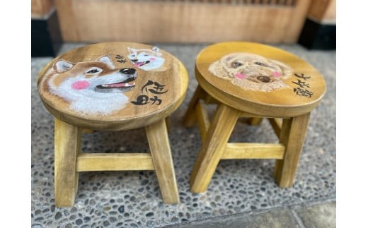 ペット似顔絵スツール（３ペット）