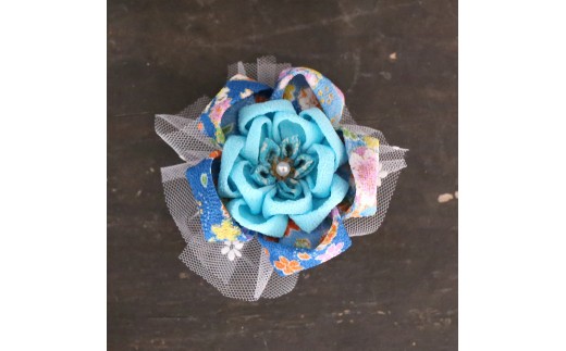 つまみ細工の髪飾り/コサージュ(ピン)直径8×高さ2cm W-ww-042A 586682 - 岡山県西粟倉村