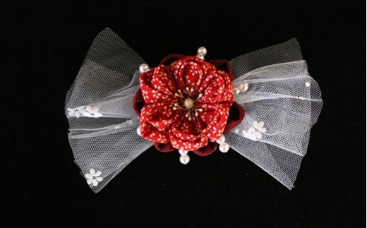 つまみ細工の髪飾り(レース付/ピン)_花直径6×高さ3cm W-ww-038A 584217 - 岡山県西粟倉村