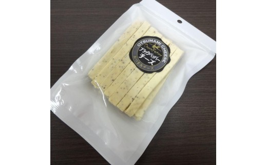 【ランダムでお届け！】おつまみチーズ(1袋150g)×6袋 計900g | おつまみ チーズ 美味しい グルメ ワサビ ブラックペッパー サラミ アーモンド カマンベール プレーン ランダム ふるさと 納税 ビール ワイン 赤ワイン 焼酎 日本酒 ウイスキー グルメ お取り寄せ チーズ好き 栃木県 矢板市 2297169 - 栃木県矢板市
