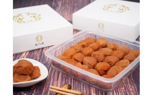 M256　紀州五代梅５００ｇ×２箱