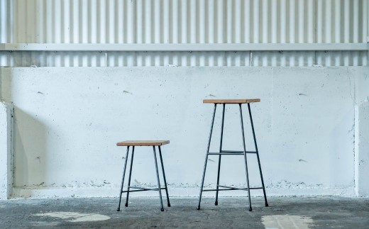 [9月30日〆飛騨牛が抽選で当たる] MULTI STOOL HIGH サイズ スツール 椅子 イス いす 家具 オーク アイアン スチール アンティーク レトロ インテリア モダン シンプル スタイリッシュ 鉄製 SIKAKU 岐阜県 大垣市