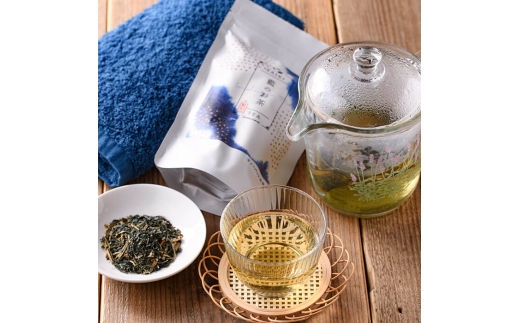 藍のお茶 ティーパック と 藍染め ハンドタオル の セット (お茶 30g・1.5g×20個×1袋、ハンドタオル×1枚) 詰め合わせ お茶 藍 ティーバッグ 茶 常温 飲み物 タオル【opby017】【尺間嶽酒店】