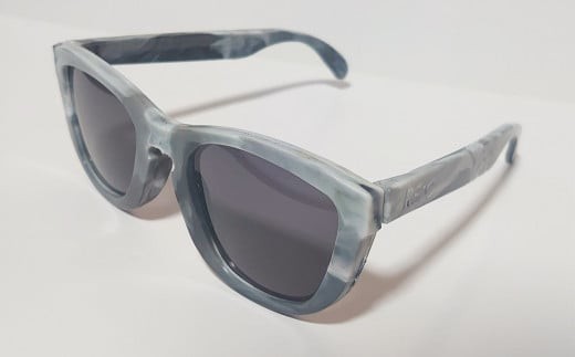 サステナブル サングラス