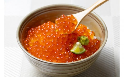 いくら 醤油漬け 400g(100g×4P) アメリカ 鮭の卵 尾張まるはち