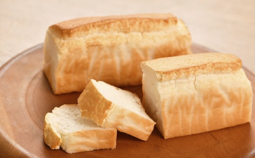 【定期便6か月】 米屋が作った RICE BREAD ( 冷凍 ) 白パン1個 + 野菜パン(お任せ)1個