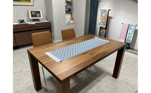 博多織テーブルランナー 切子柄(青)100cm×31cm