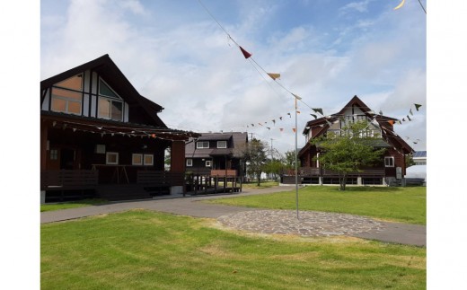 【宮城県美里町】でんえん土田畑村 宿泊補助券 9,000円分(3,000円×3枚)