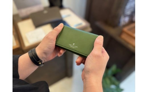 革職人が作る牛革名刺入れ Card case［GRN］ 2375212 - 和歌山県白浜町