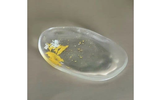 ビーンズ型小皿 クリア（金箔） 2374497 - 和歌山県海南市