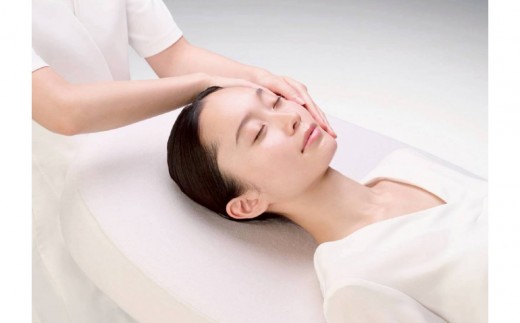 【美白＆保湿】　フェイシャルエステ　足湯付　（３０分）保湿 フェイシャルエステ 足湯 スキンケア アロマ エステ サロン 美容ケア リラクゼーション プレゼント 癒し 自分磨き 石川 金沢 北陸 復興支援 復興応援 2404139 - 石川県金沢市