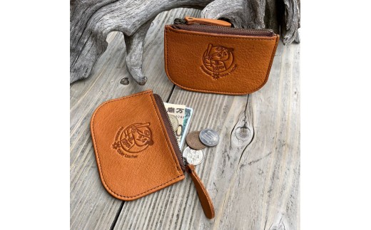 【広島ジビエレザー×広島東洋カープ】東広島産鹿革使用☆ファスナーポーチ☆小銭・カード・お札収納可　ヴィンテージキャメル