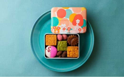 Ma Minette (マ・ミネット) お菓子 スイーツ 焼き菓子 オシャレ クッキー缶 8種類 詰め合わせ  マカロン サブレ 贈答用 ギフト ご褒美 2422022 - 神奈川県茅ヶ崎市